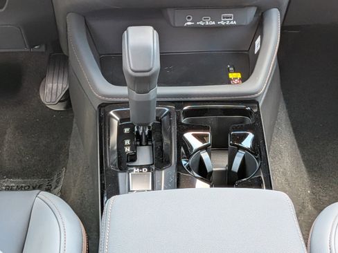 New 2026 Subaru Forester Touring AWD/4WD image 19