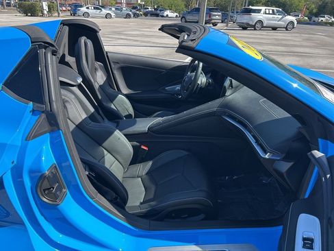 Used 2023 Chevrolet Corvette Stingray w/ Z51 Performance Package image 41