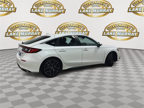 Used 2024 Honda Civic Sport Touring image 3