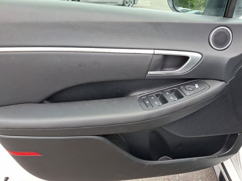 Certified 2022 Hyundai Sonata SEL image 16