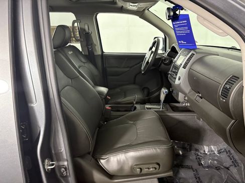 Used 2018 Nissan Frontier PRO-4X w/ Pro-4x Luxury Package image 33