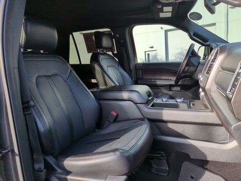 Used 2019 Ford Expedition Limited w/ Equipment Group 302A image 35