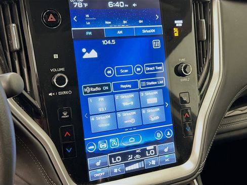 Used 2023 Subaru Outback Limited image 21