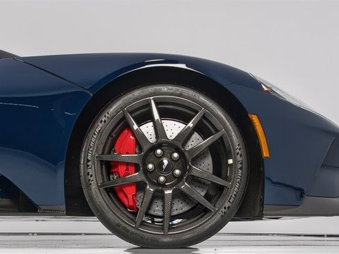 Used 2020 Ford GT Carbon Series RWD image 13