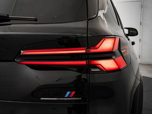 New 2026 BMW X5 M Competition w/ Executive Package AWD/4WD image 18