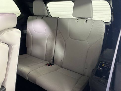 Used 2026 Lexus TX 350 AWD w/ Technology Package image 15