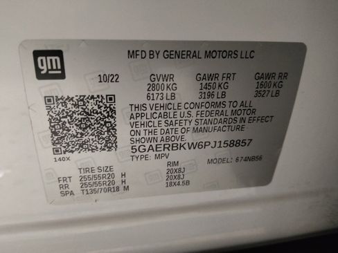 Used 2023 Buick Enclave Essence w/ Sport Touring Edition image 33