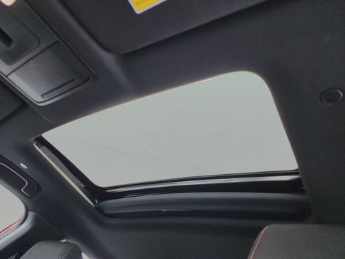 Used 2025 Honda CR-V Sport image 29