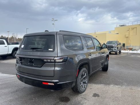 New 2026 Jeep Grand Wagoneer Limited image 7