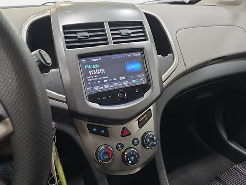 Used 2016 Chevrolet Sonic LT w/ Wheels and Fog Lamp Package FWD image 20
