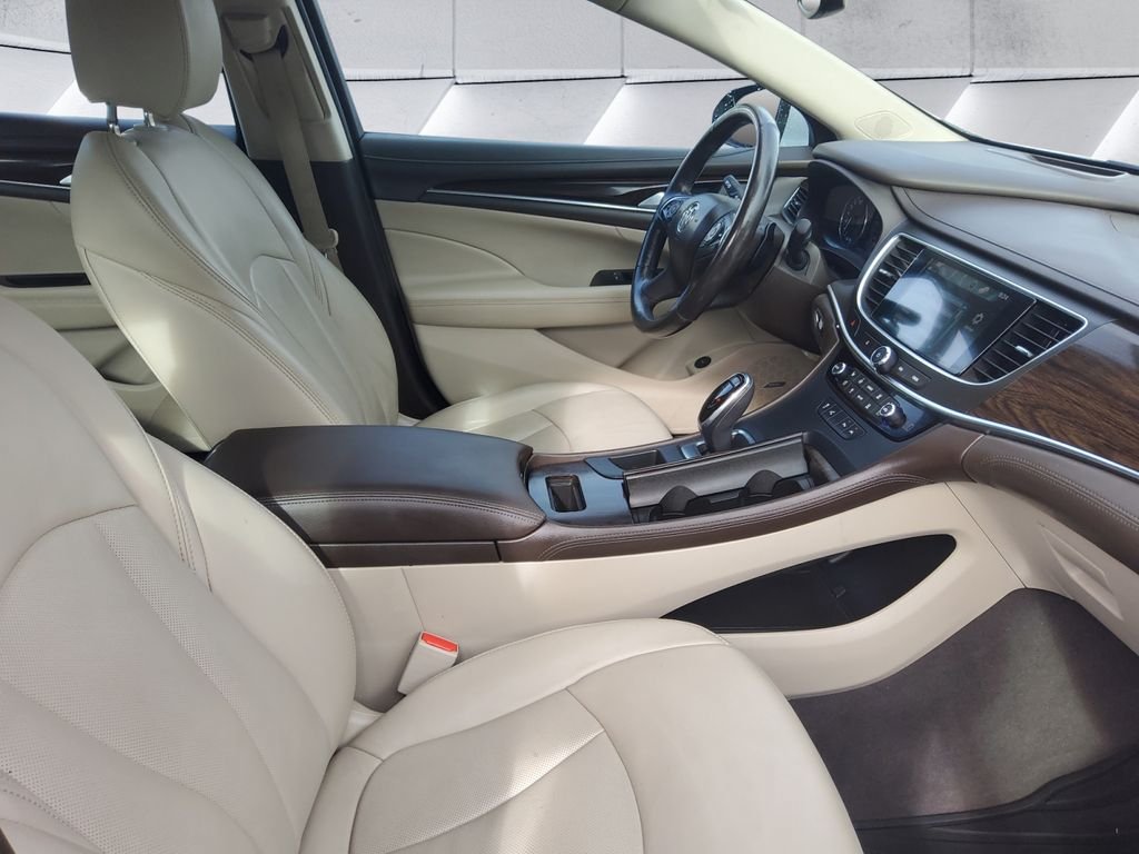 Used 2018 Buick LaCrosse Premium w/ Driver Confidence Package #2 AWD/4WD image 13