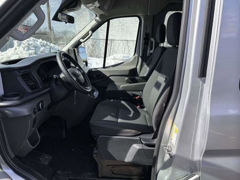 Used 2023 Ford Transit 350 XLT image 14
