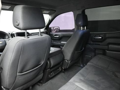 Used 2022 Chevrolet Silverado 1500 Custom AWD/4WD image 11
