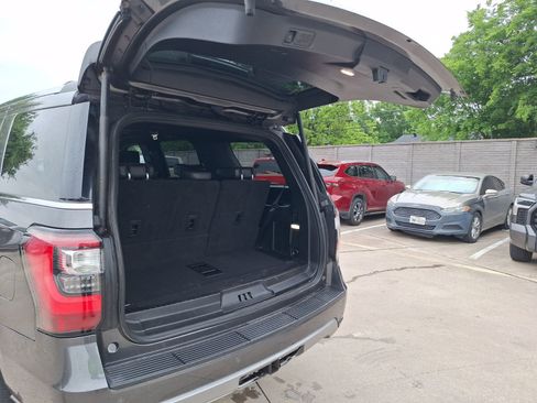Used 2020 Ford Expedition Limited w/ Texas Edition Package image 32