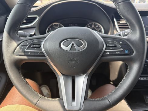 Used 2025 INFINITI QX50 Luxe AWD/4WD image 25