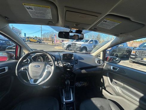Used 2014 Ford Fiesta Titanium w/ Exterior Protection Package FWD image 18