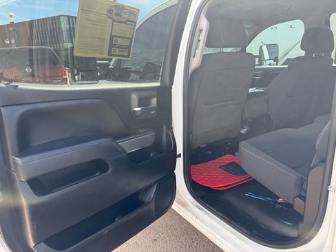 Used 2017 Chevrolet Silverado 1500 LT w/ LT Fleet Convenience Package image 19