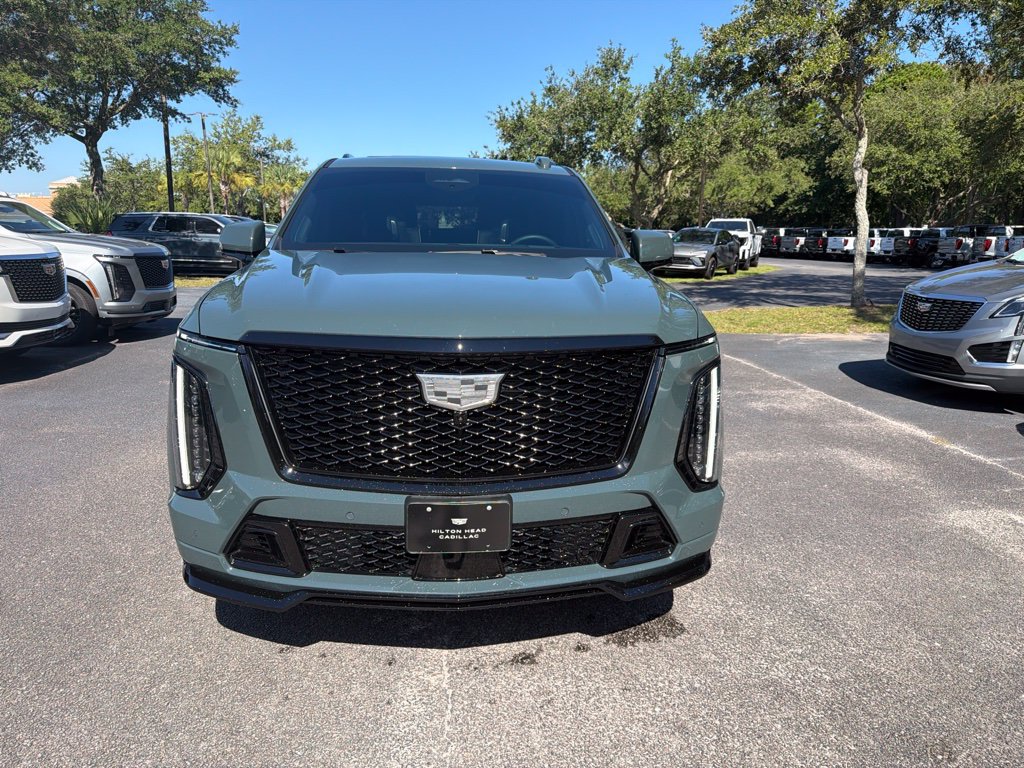Used 2026 Cadillac Escalade ESV V w/ LPO, ONYX Package AWD/4WD image 2