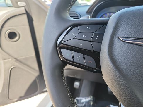 Used 2023 Chrysler 300 S RWD image 25