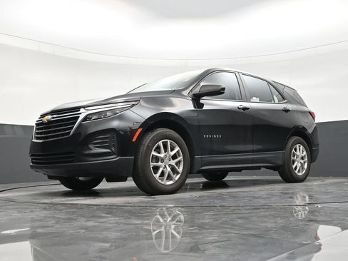 Used 2024 Chevrolet Equinox LS FWD image 20