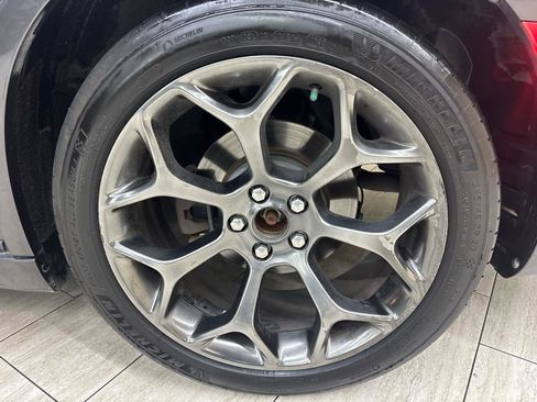 Used 2017 Chrysler 300 S RWD image 37