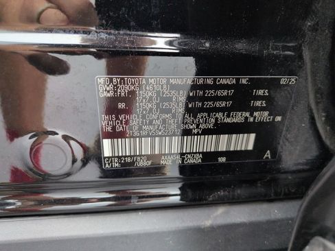 Certified 2025 Toyota RAV4 LE AWD/4WD image 29
