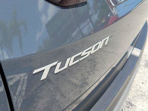 Used 2025 Hyundai Tucson SE FWD image 11