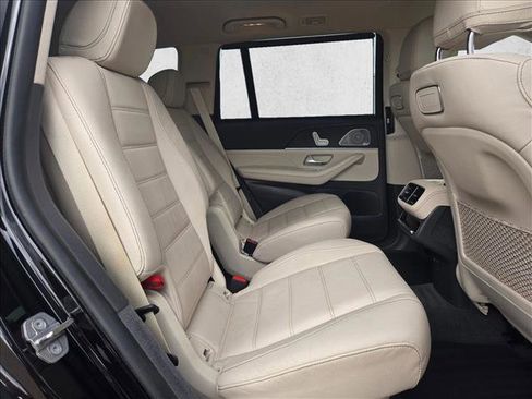 Used 2020 Mercedes-Benz GLS 580 4MATIC image 22