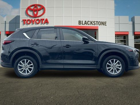 Used 2023 MAZDA CX-5 AWD 2.5 S w/ Preferred Package image 2