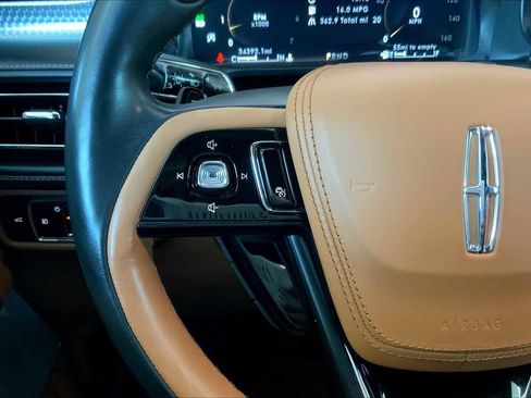 Used 2023 Lincoln Aviator Black Label w/ Dynamic Handling Package image 23