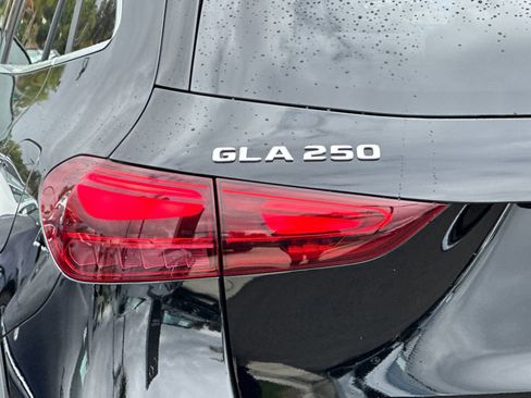 New 2025 Mercedes-Benz GLA 250 image 32