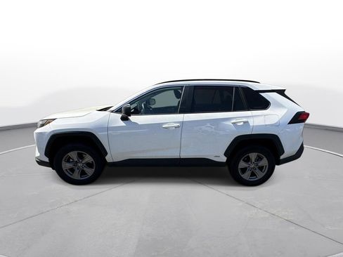 Used 2024 Toyota RAV4 LE image 9