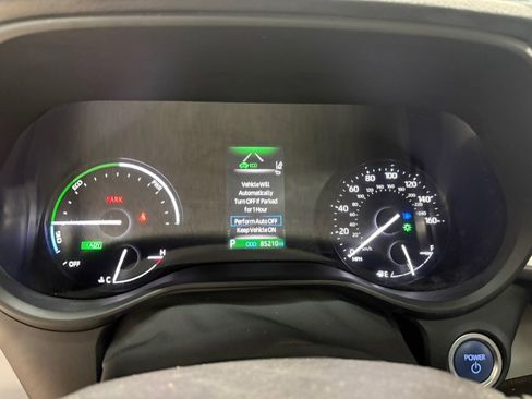 Used 2021 Toyota Sienna XLE image 13