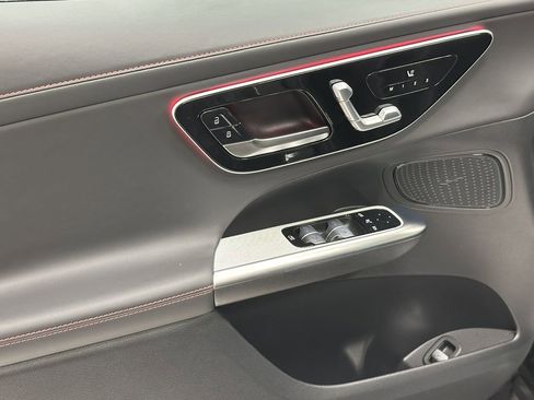 New 2026 Mercedes-Benz GLC 43 AMG 4MATIC image 10