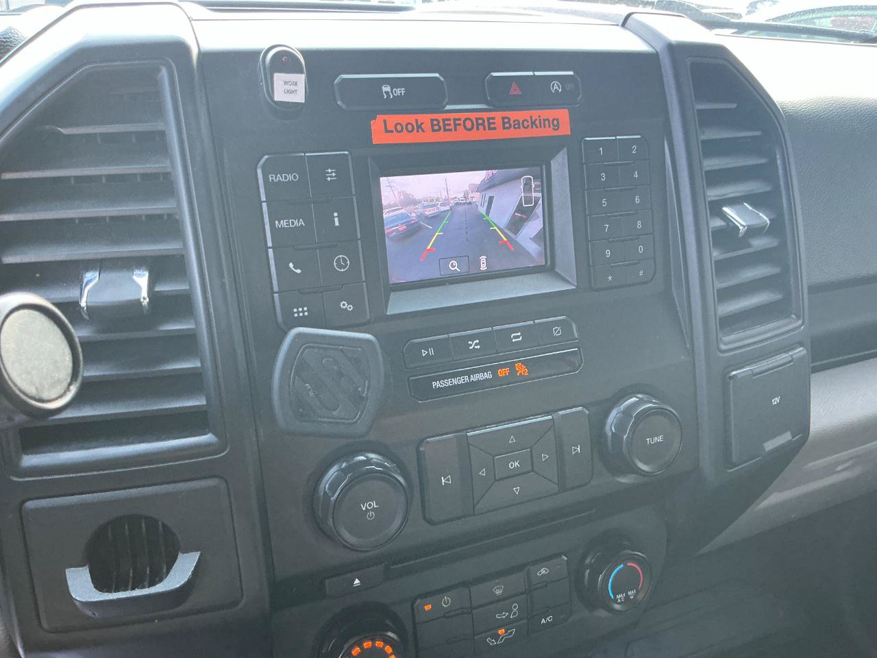 Used 2018 Ford F150 XL w/ Equipment Group 101A Mid RWD image 13