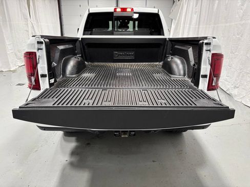 Used 2026 RAM 2500 Laramie AWD/4WD image 45