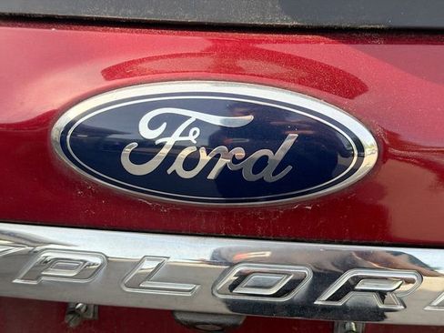 Used 2013 Ford Explorer XLT FWD image 11