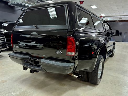 Used 2002 Ford F350 Lariat image 9
