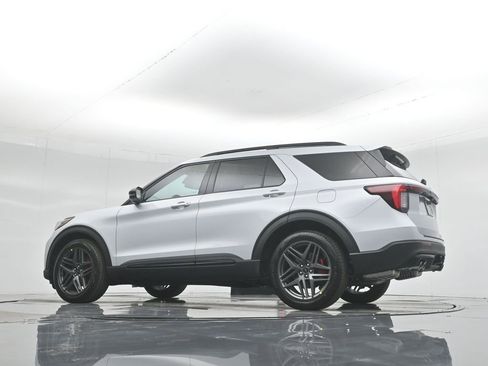 New 2026 Ford Explorer ST w/ Sun And Sound Package image 52