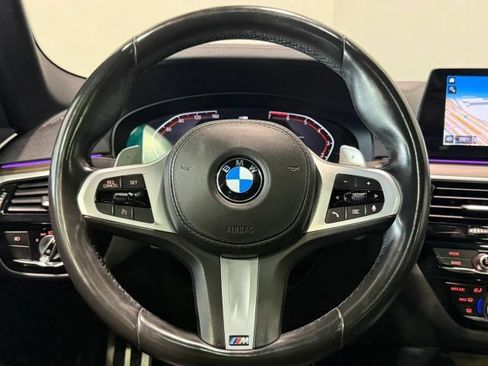 Used 2020 BMW 530i w/ M Sport Package RWD image 16