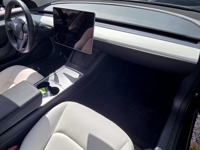 Used 2023 Tesla Model 3 Performance AWD/4WD image 17