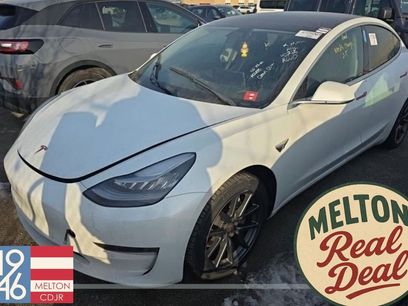 Used 2019 Tesla Model 3 Standard Range Plus