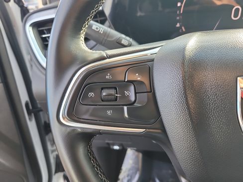 Used 2025 Buick Encore GX Preferred image 26