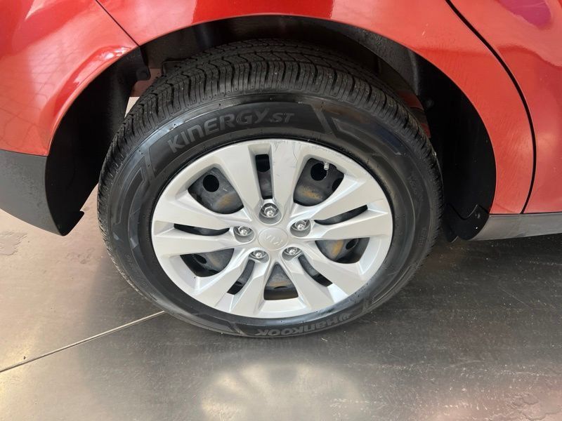 Used 2020 Kia Soul LX FWD image 9
