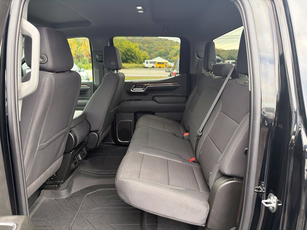 Used 2024 Chevrolet Silverado 1500 RST w/ Protection Package AWD/4WD image 33