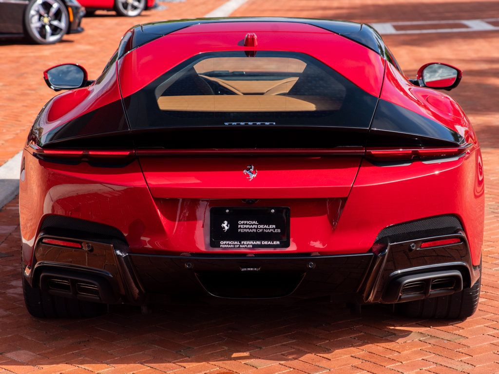 Certified 2025 Ferrari 12Cilindri RWD image 4