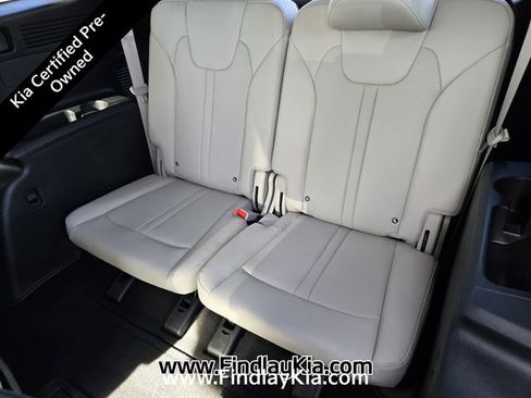 Certified 2023 Kia Sorento SX Prestige w/ Panoramic Sunroof Package image 17