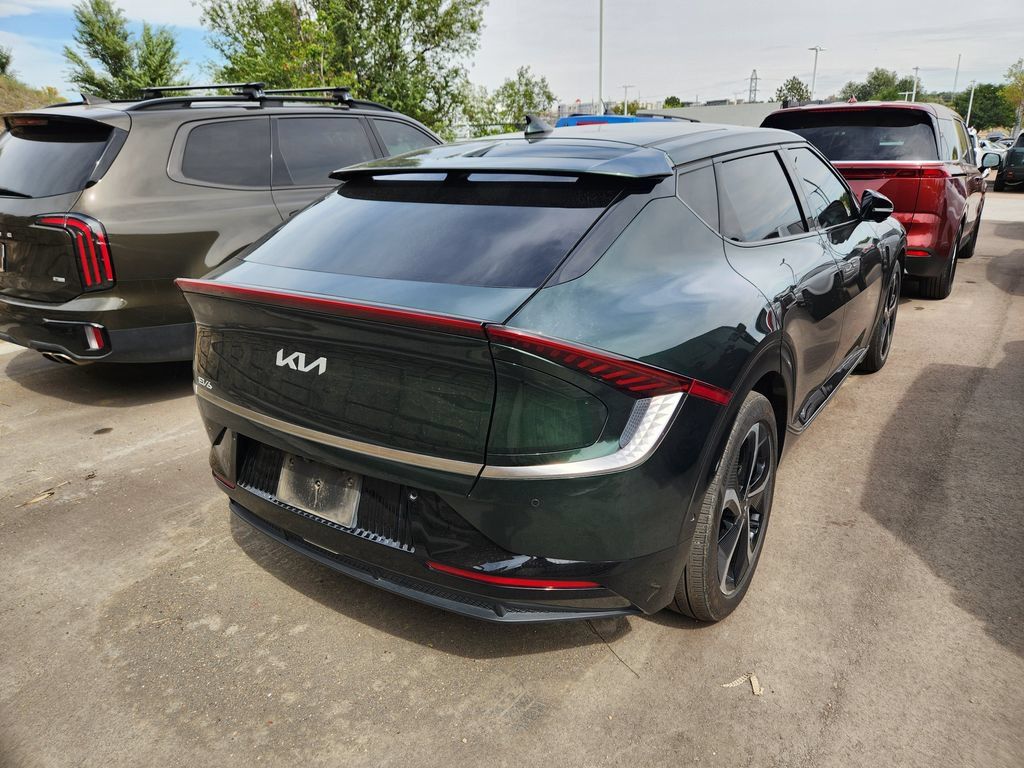 Certified 2023 Kia EV6 GT-Line AWD/4WD image 7