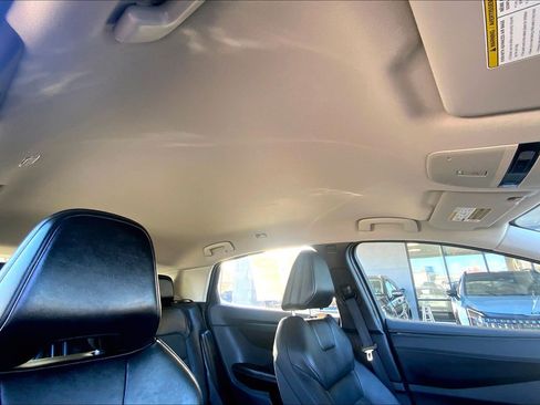 Used 2024 Nissan Ariya AWD image 24