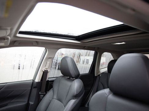 Used 2020 Subaru Forester Touring image 21